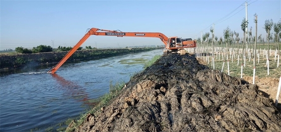 Aço de liga longo prático do alcance 20m de DX300 Doosan para a máquina escavadora