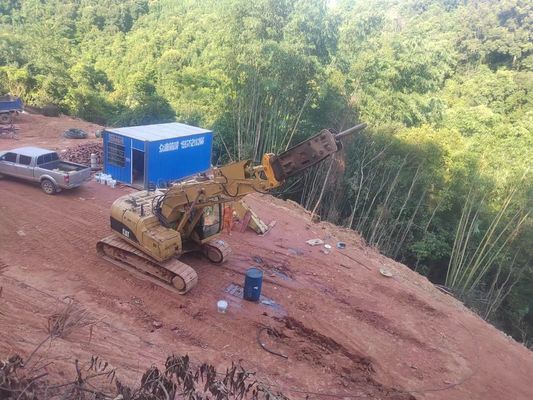 O túnel curto de  320 da máquina escavadora arma o material de múltiplos propósitos de Q355B