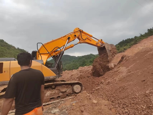Hitachi ZX300 Excavador de extremo Boom de túnel com velocidade de balanço de 9,5 Rpm
