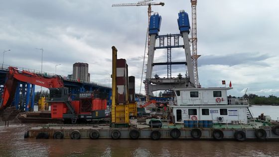 Excavador de braço longo com balde e cilindro para  KOBELCO Hitachi