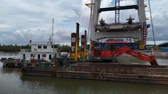 Excavador de braço longo com balde e cilindro para  KOBELCO Hitachi