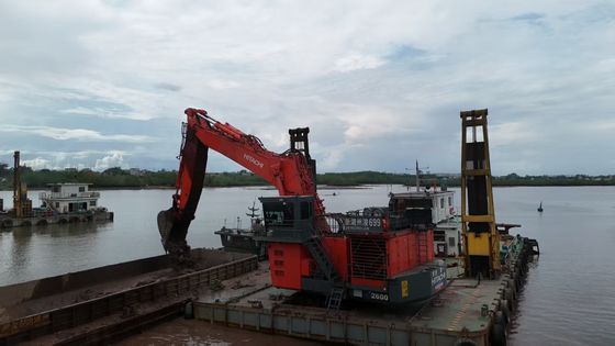 Excavador de braço longo com balde e cilindro para  KOBELCO Hitachi