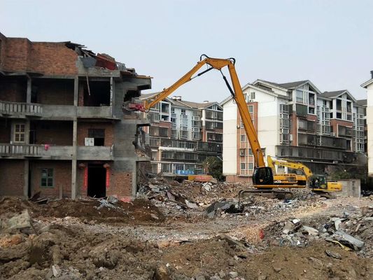 Excavadora multifuncional com braço de desmontagem de três estágios CAT325 para esmagamento preciso de Q355B