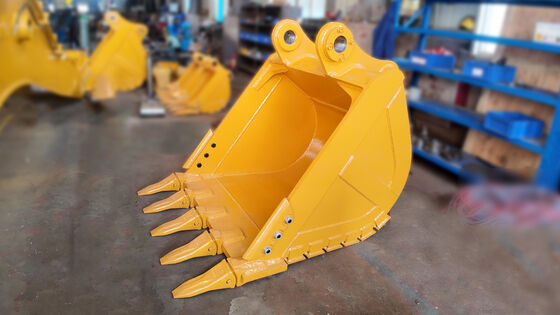 Balde de Escavadeira Reforçado para Rocha Q355B NM400 com Dentes de Tigre para Mineração